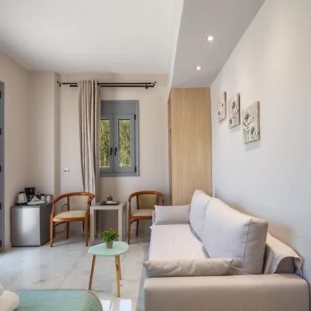 Hotel Iosifina, 80 Metres From Episkopi Beach! Dhramia Exterior photo