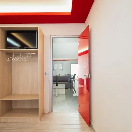 Hotel Iosifina, 80 Metres From Episkopi Beach! Dhramia Room photo