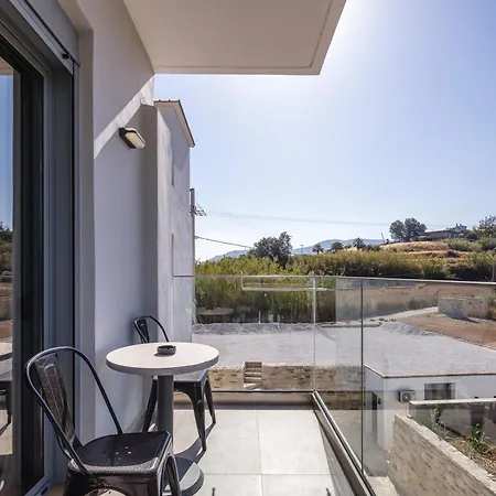 Hotel Iosifina, 80 Metres From Episkopi Beach! Dhramia Exterior photo