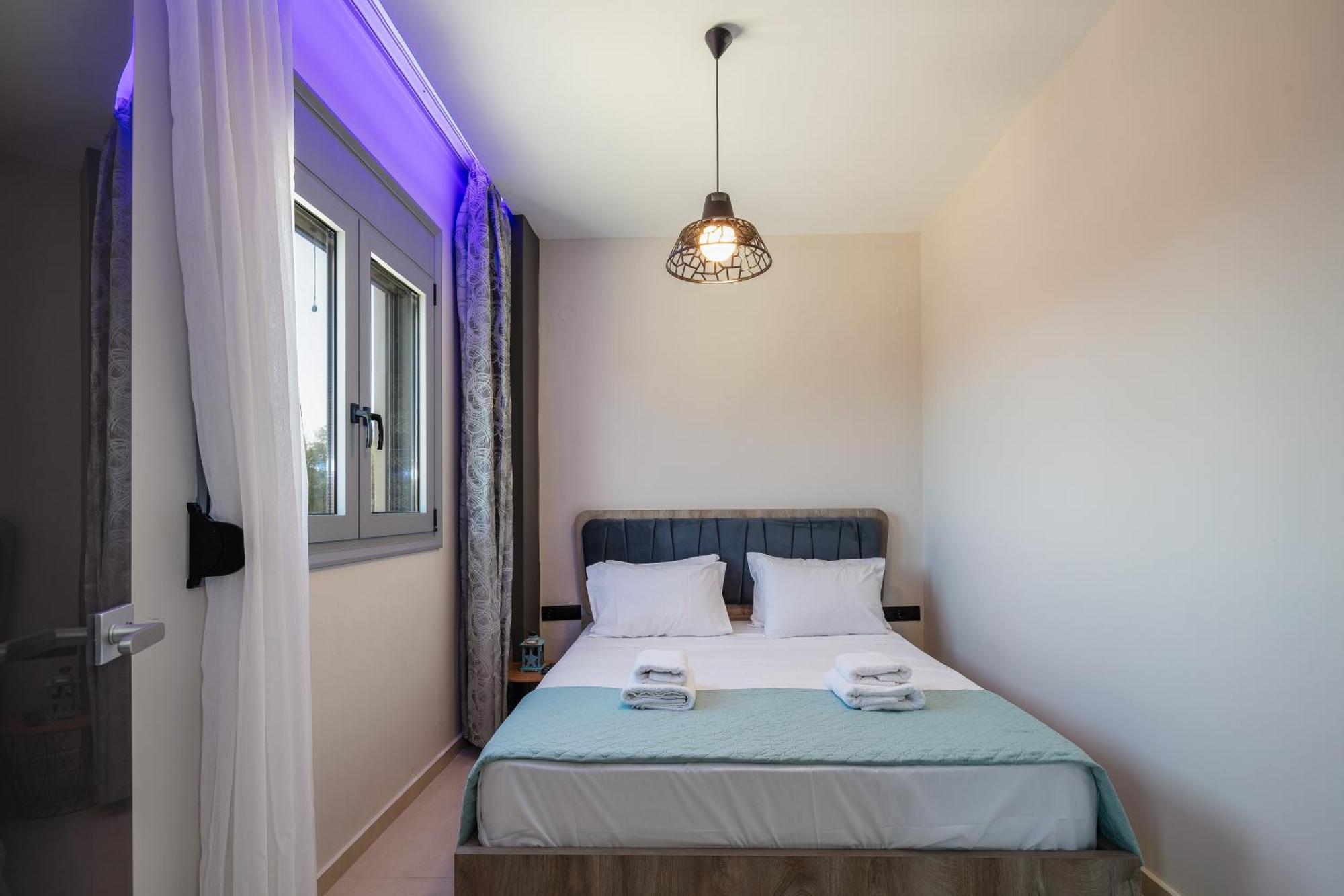 Iosifina, 80 Metres From Episkopi Beach! Dhramia