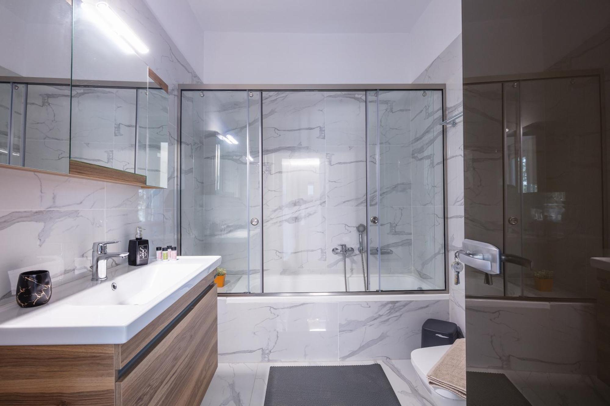 Iosifina, 80 Metres From Episkopi Beach!