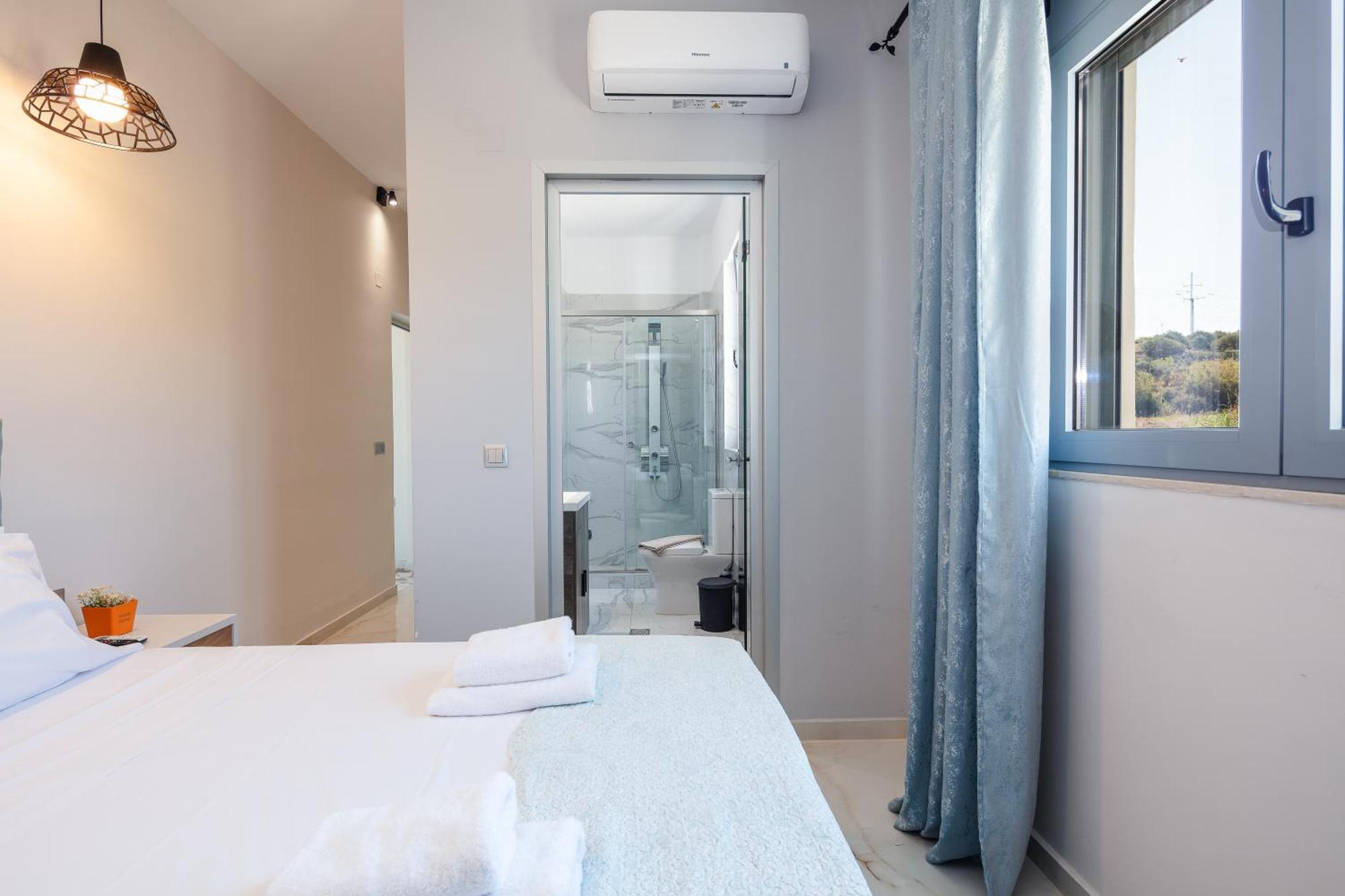 Iosifina, 80 Metres From Episkopi Beach!