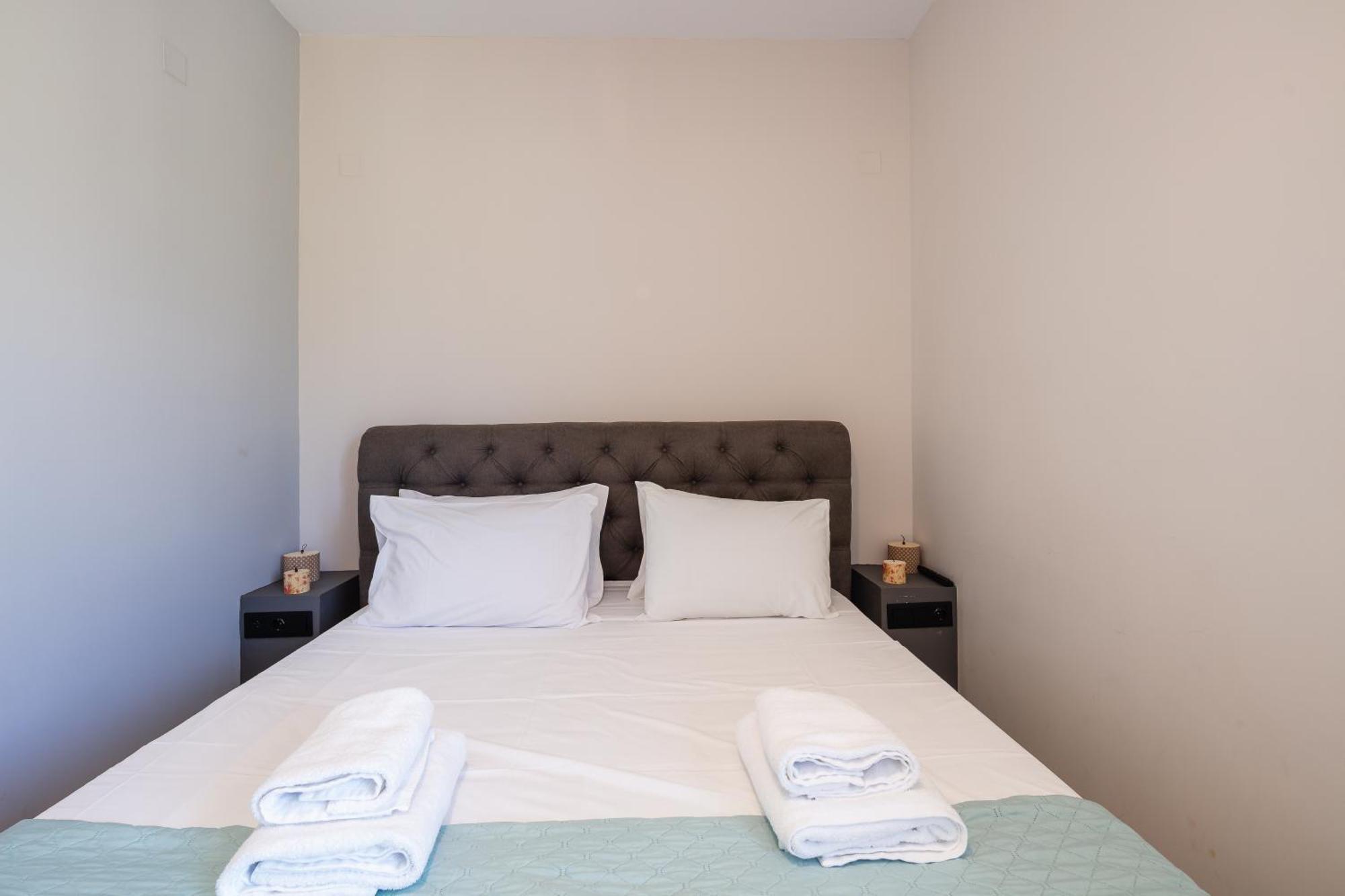 Iosifina, 80 Metres From Episkopi Beach! Dhramia