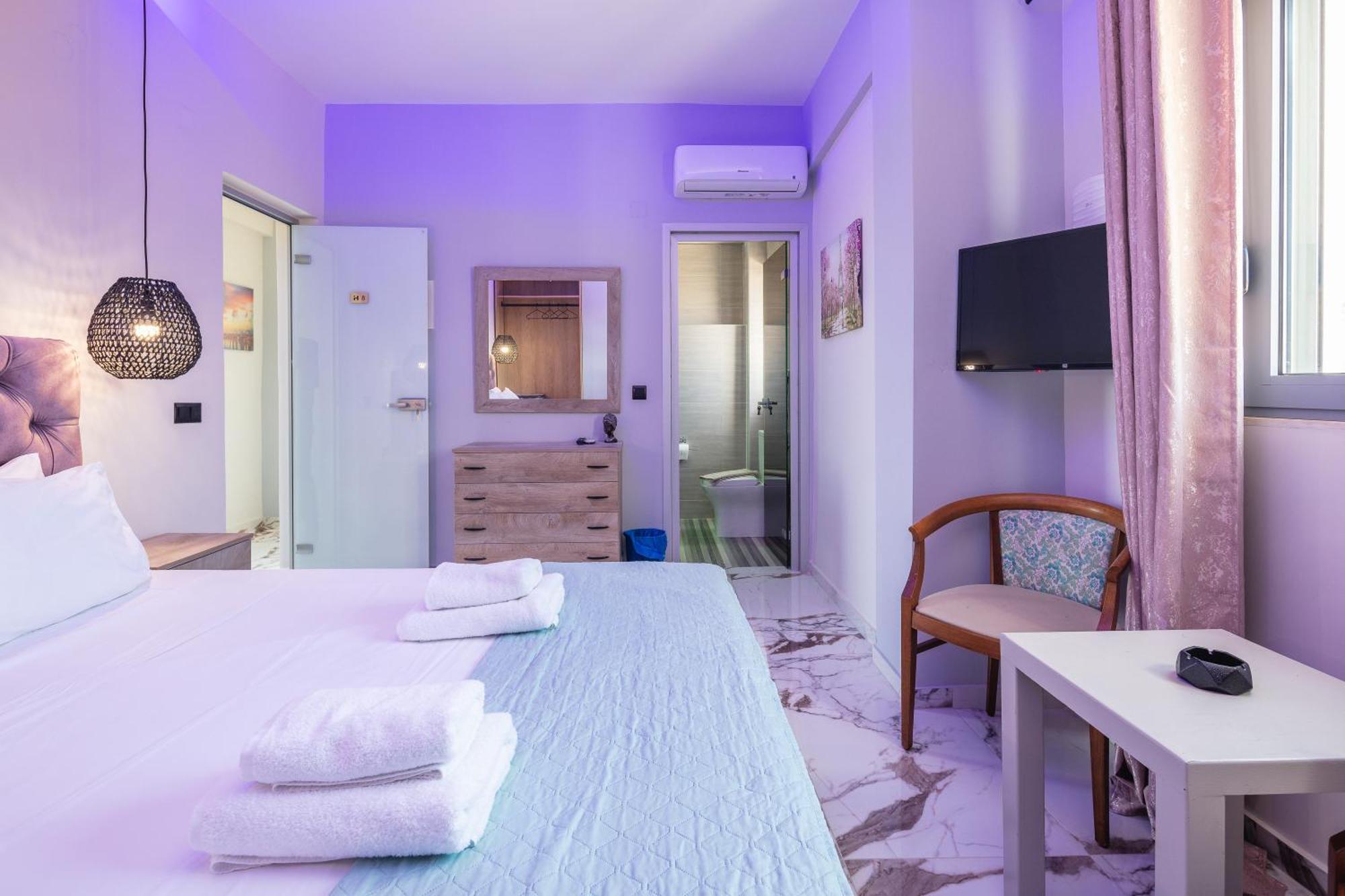 Iosifina, 80 Metres From Episkopi Beach! Apartment