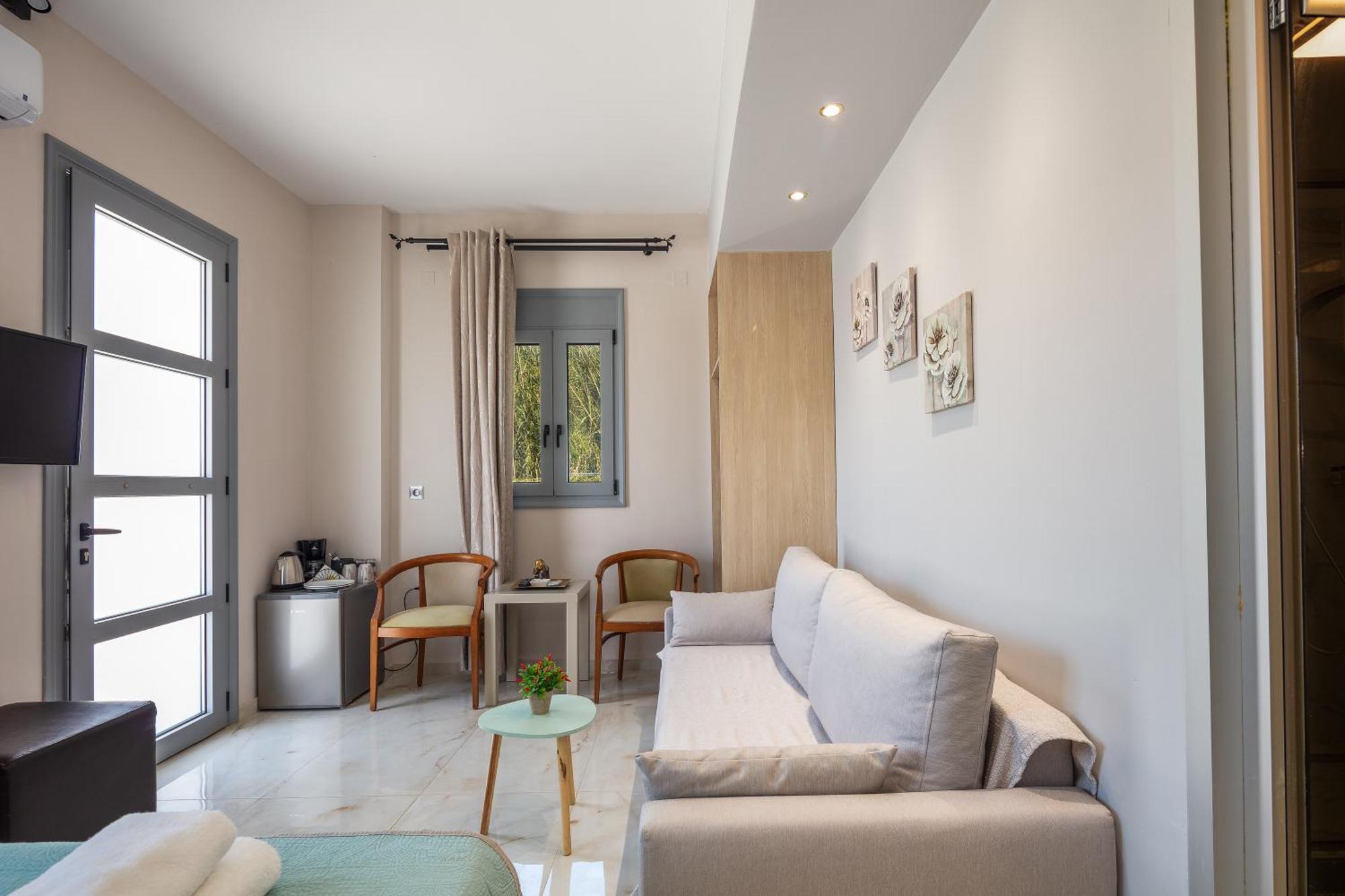 Apartment Iosifina, 80 Metres From Episkopi Beach!